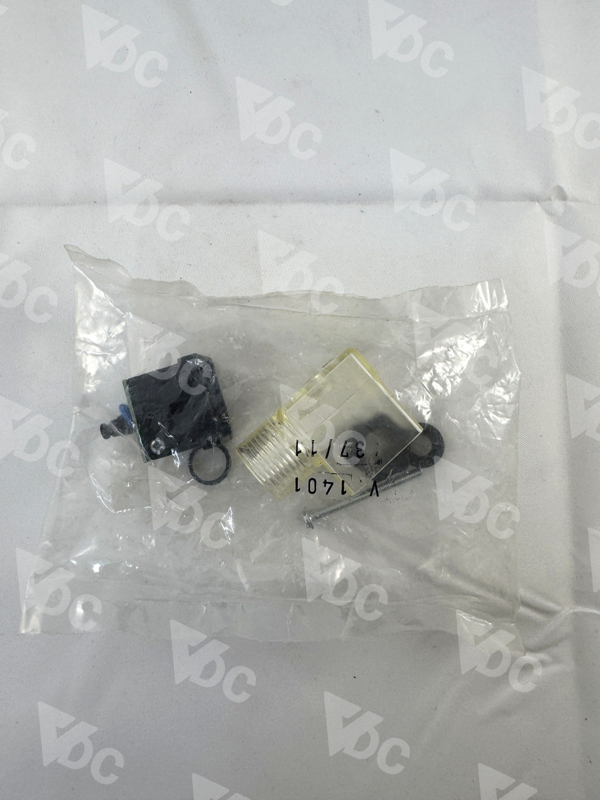 Solenoid connector with LED indicator